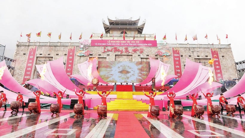 Lễ Khai hội xuân Tây Yên Tử tại tỉnh Bắc Ninh. (Ảnh: ĐẶNG GIANG)