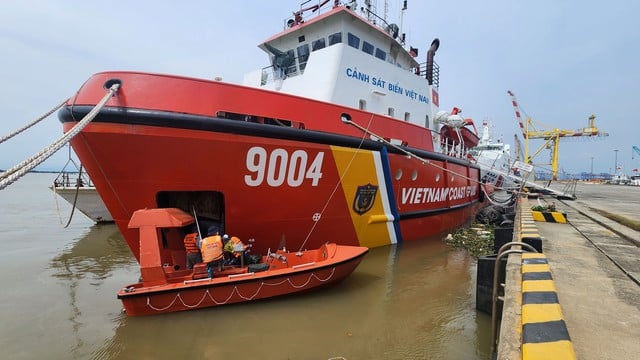 2 tàu hiện đại hoạt động cùng ngày của Cảnh sát biển tham gia nhiệm vụ A80- Ảnh 1.
