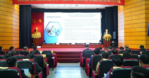 Bộ Khoa học và Công nghệ sơ kết công tác 6 tháng đầu năm 2025