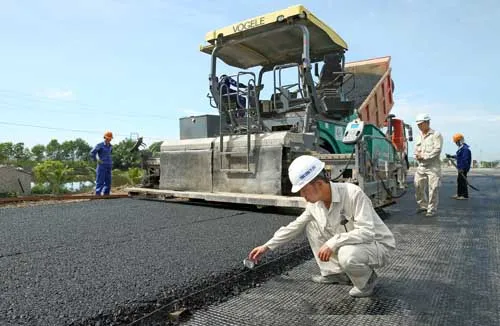Tăng tỷ lệ sử dụng vật liệu tái chế trong bảo trì hệ thống quốc lộ lên 75%