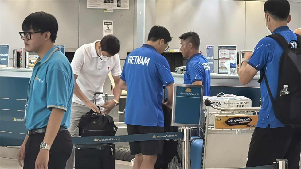 U.23 Việt Nam lên đường dự giải U.23 Đông Nam Á: Quyết mang cúp trở về- Ảnh 10.