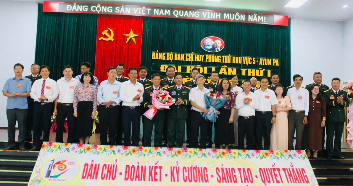 Đại hội lần thứ I Đảng bộ Ban Chỉ huy Phòng thủ khu vực 5-Ayun Pa