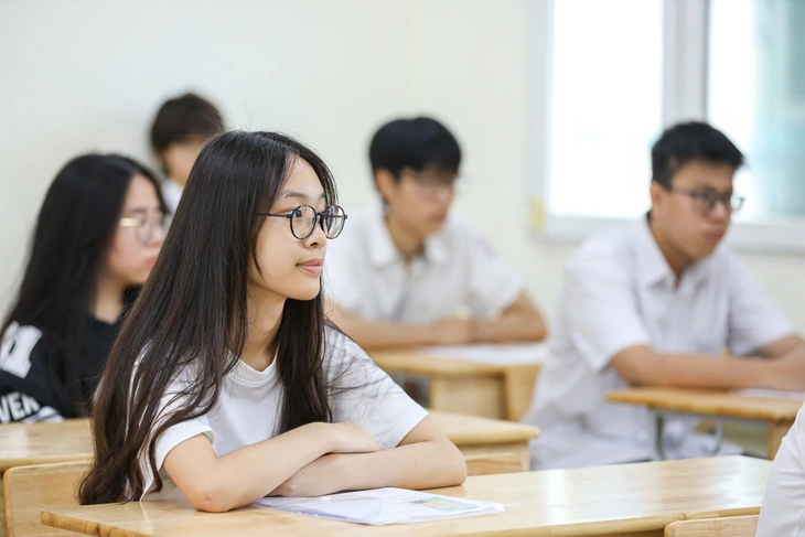 Dự kiến mức trần học phí mầm non, phổ thông và đại học các năm tới - Ảnh 1.