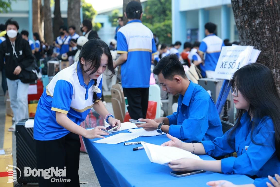 PGS-TS Nguyễn Vũ Quỳnh, Phó hiệu trưởng Trường đại học Lạc Hồng, chuyên gia tư vấn hướng nghiệp và tuyển sinh đại học: Thí sinh cân nhắc kỹ trước ngưỡng cửa đại học