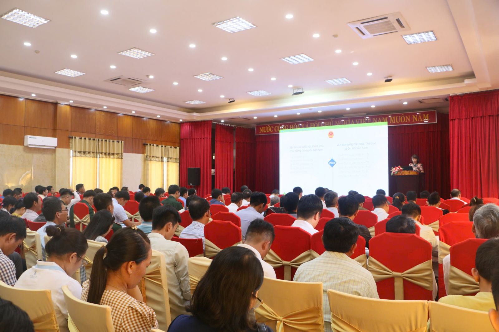 Hội nghị tập huấn công tác tuyên truyền về biển, đảo và Đề án phát triển văn hóa đọc trong cộng đồng