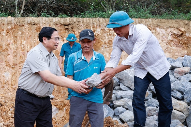 Mái nhà cho dân là mái ấm của lòng dân- Ảnh 1.