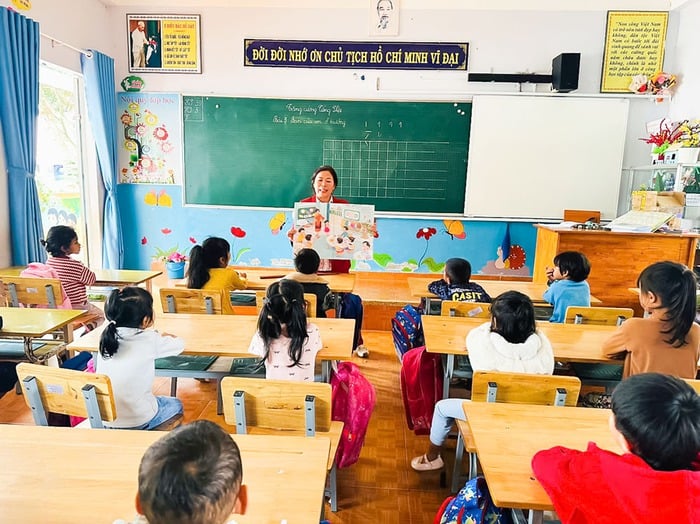 Lâm Đồng: Trẻ 6 tuổi người dân tộc thiểu số được học tiếng Việt trước khi vào lớp 1- Ảnh 1.
