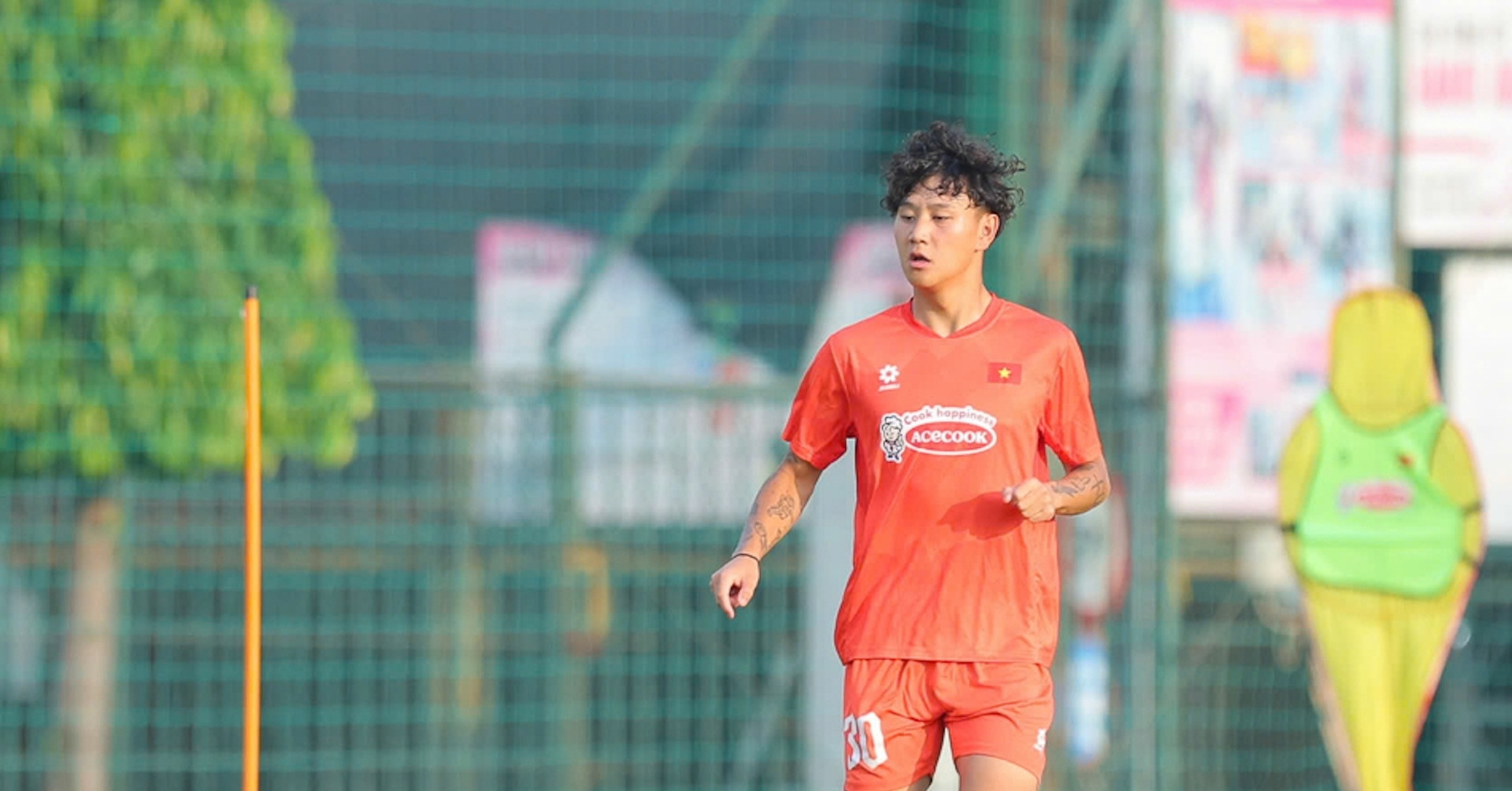 U23 Việt Nam: Vì sao cầu thủ Việt kiều khó trụ lại?