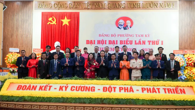 ដាណាង៖ តាំគី Ward លែងមានគ្រួសារក្រីក្រទៀតហើយនៅក្នុងក្រុមដែលអាចរងផលប៉ះពាល់ដើម្បីគេចចេញពីភាពក្រីក្រ។