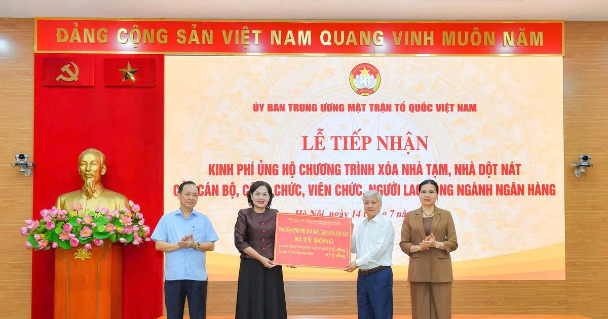 Ngành ngân hàng chung tay xóa nhà tạm, nhà dột nát