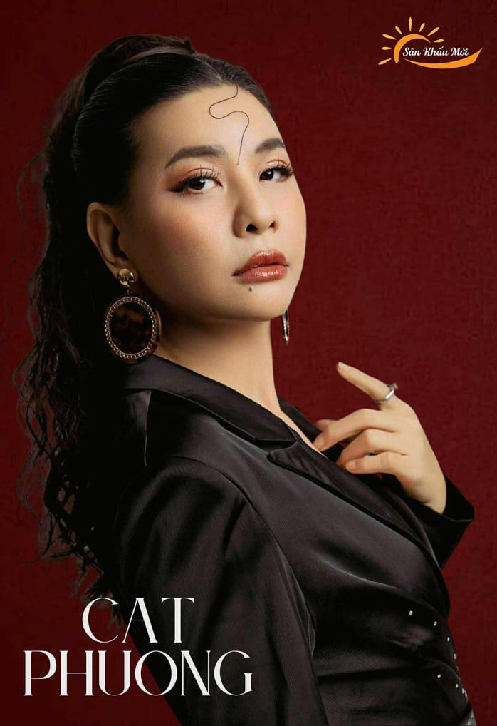 Hoài Linh tái ngộ sân khấu kịch với 