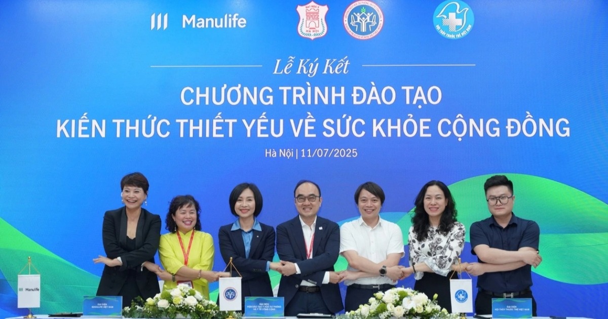 Manulife Việt Nam hợp tác nâng cao kiến thức y tế cho tư vấn viên bảo hiểm