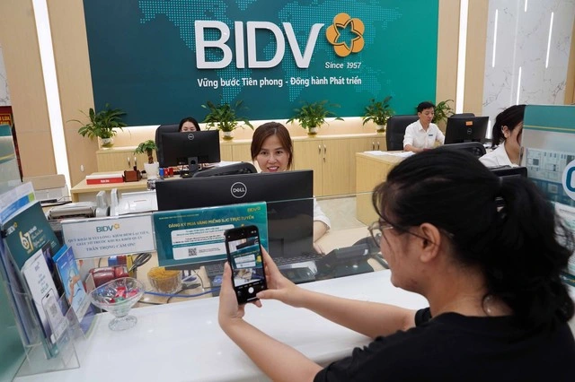 Từ hôm nay 15.7, BIDV ngừng giao dịch đối với tài khoản 14 số