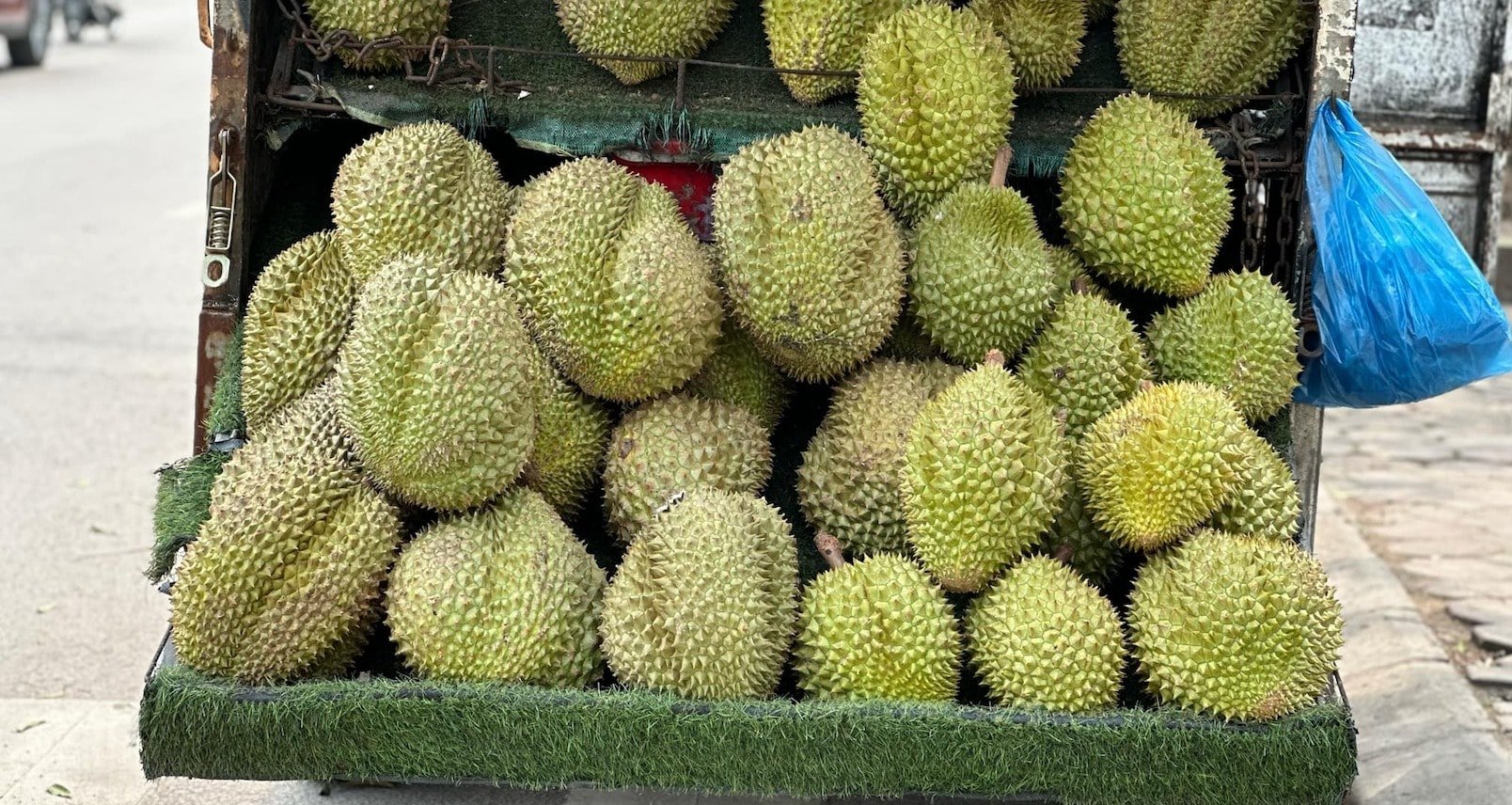 តម្លៃ​ធូរេន​ថ្ងៃ​នេះ 15 7 នៅ​តែ​មិន​ឡើង​ថ្លៃ​ដដែល