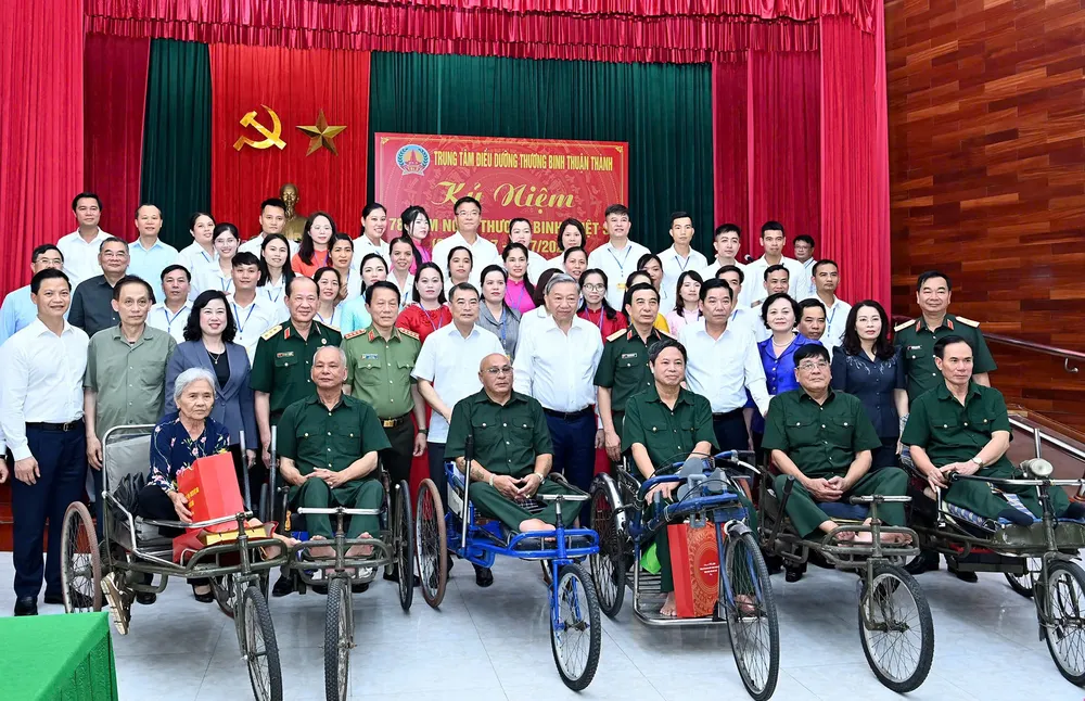 Anh Ninh Xa 1.jpg