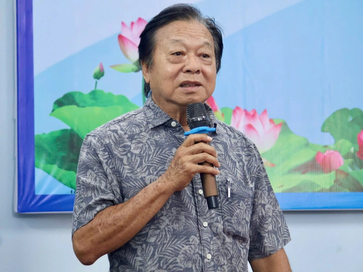 sân khấu TP.HCM - Ảnh 1.