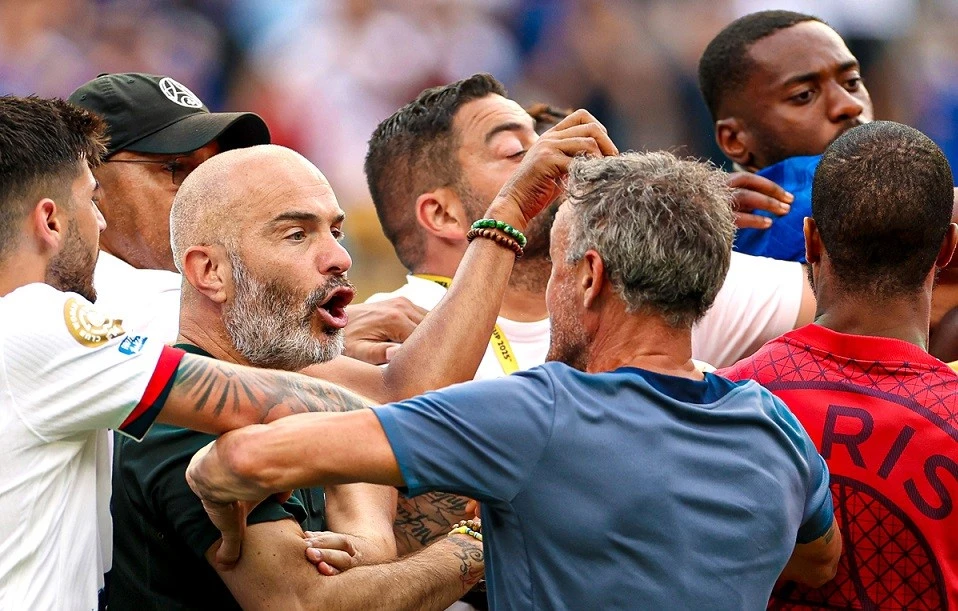 តើ​គ្រូ​បង្វឹក Luis Enrique និយាយ​យ៉ាង​ណា​អំពី​ទង្វើ​មិន​ល្អ​ជាមួយ​កីឡាករ Chelsea?