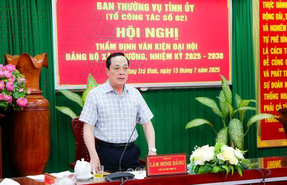 Phó Bí thư Tỉnh ủy- Lâm Minh Đằng phát biểu kết luận hội nghị.