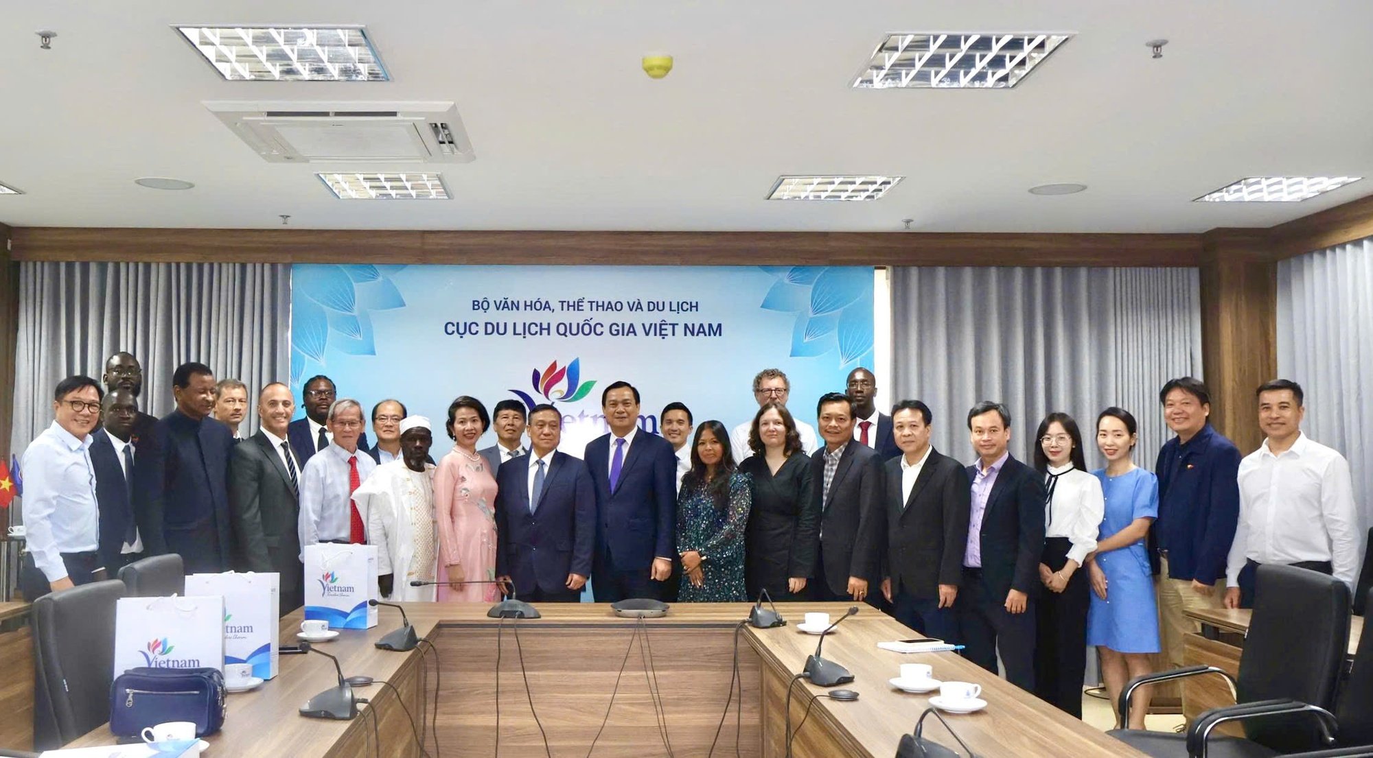 Thúc đẩy quảng bá du lịch, giao lưu văn hóa qua võ thuật - Ảnh 10.