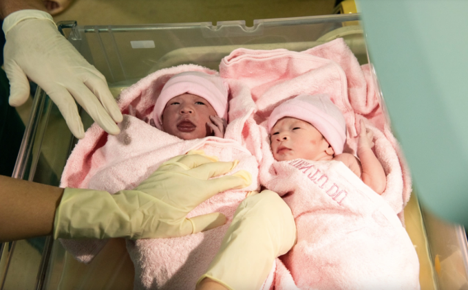 Hai em bé chào đời tại Bệnh viện Từ Dũ. Ảnh: Ngọc Ngân