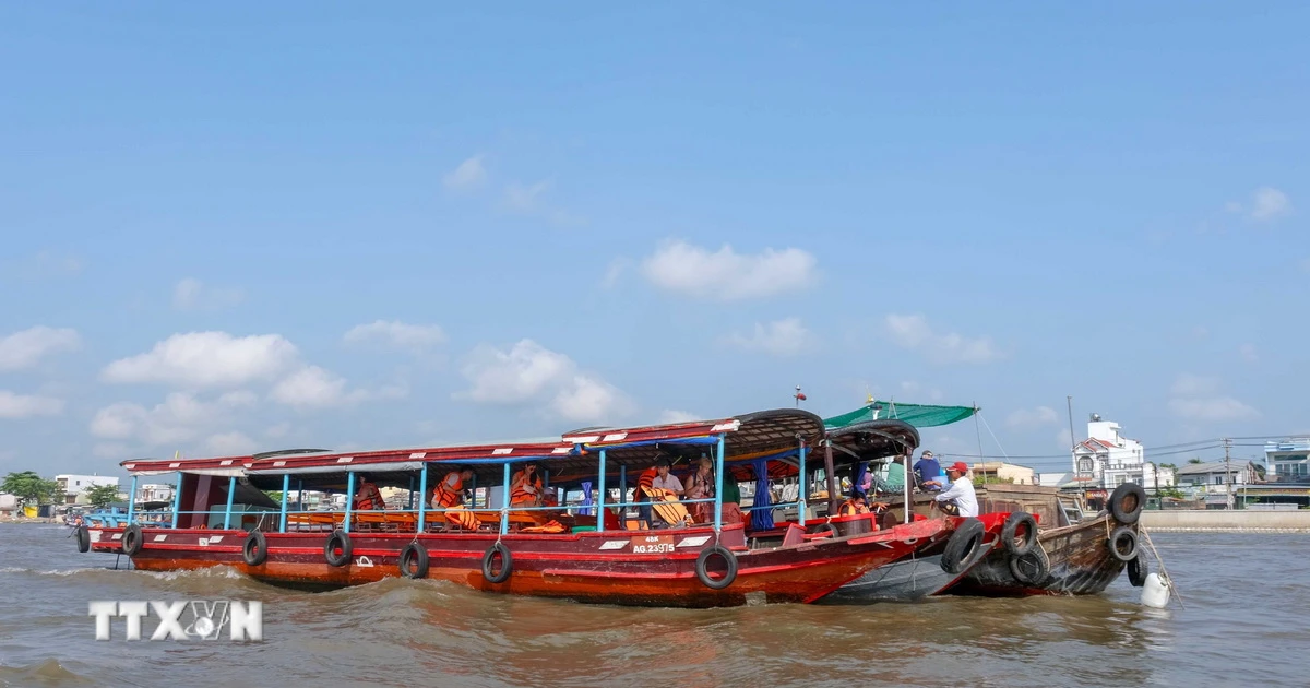 Du lịch Cần Thơ tăng tốc, hút du khách nhờ sản phẩm mới và không gian mở