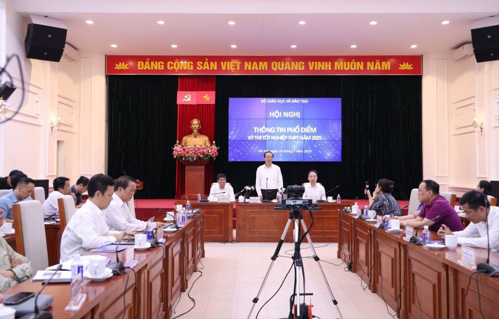15-7-anh-pho-cap-diem-8584.jpg