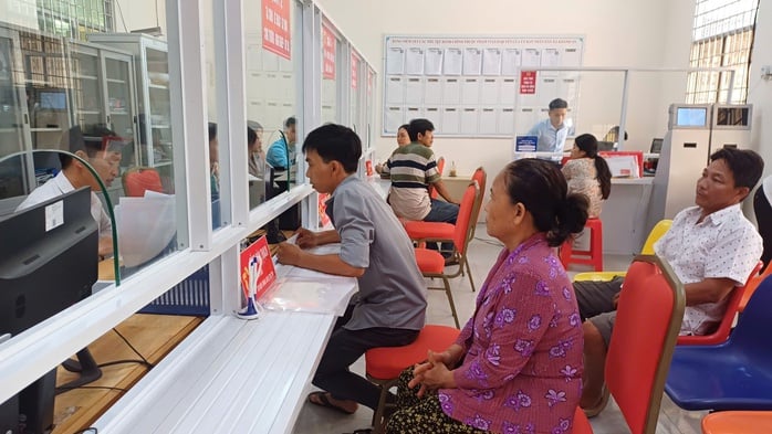 Cà Mau: Hướng dẫn thủ tục hành chính nhanh chóng cho Người dân - Ảnh 1.