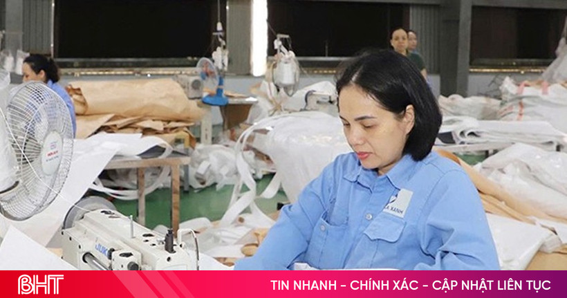 Lao động dồi dào, nhiều doanh nghiệp vẫn khó tuyển dụng
