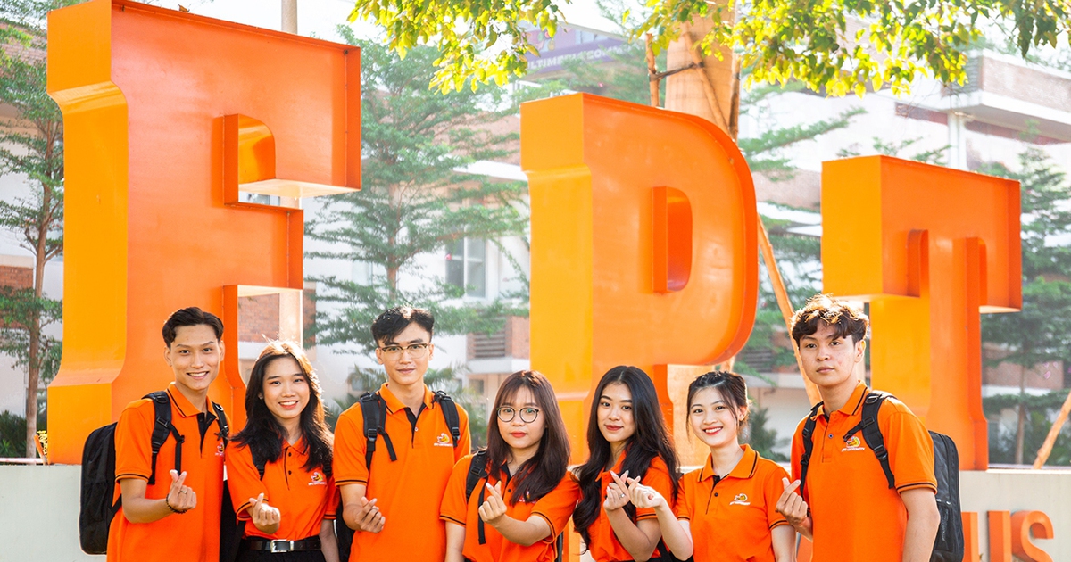 សាកលវិទ្យាល័យ FPT ផ្តល់អាហារូបករណ៍ដែលមានតម្លៃជាង 100 ពាន់លានដុងដល់បេក្ខជន NV1 និង NV2 ទាំងអស់