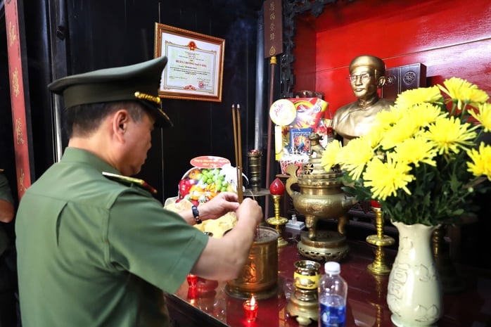 Hoạt động ý nghĩa của Công an TP Đà Nẵng- Ảnh 1.