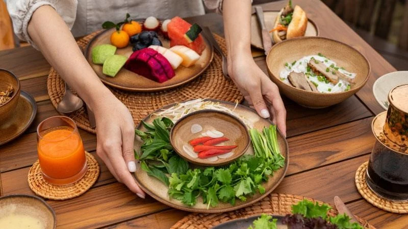 Namia River Retreat: Trải nghiệm từ vườn đến bàn ăn đầy sống động