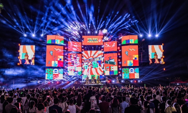 Thousands of tourists "burned out" at the Grand Music Festival by the bay