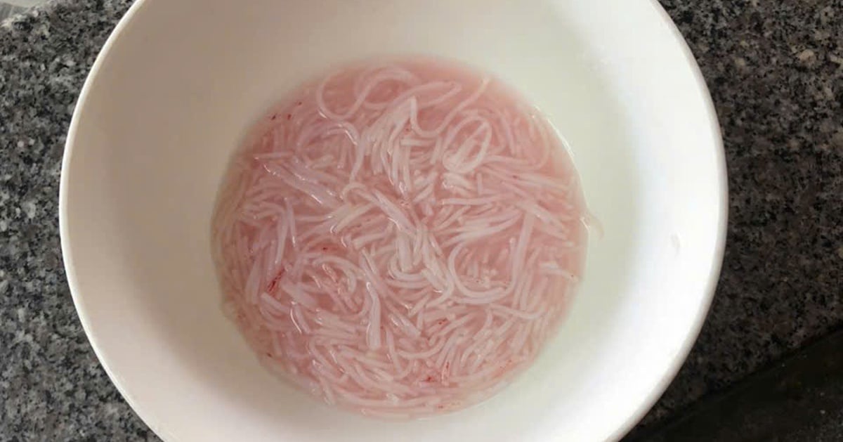 Fresh vermicelli noodles that turned red in Da Nang have normal test results