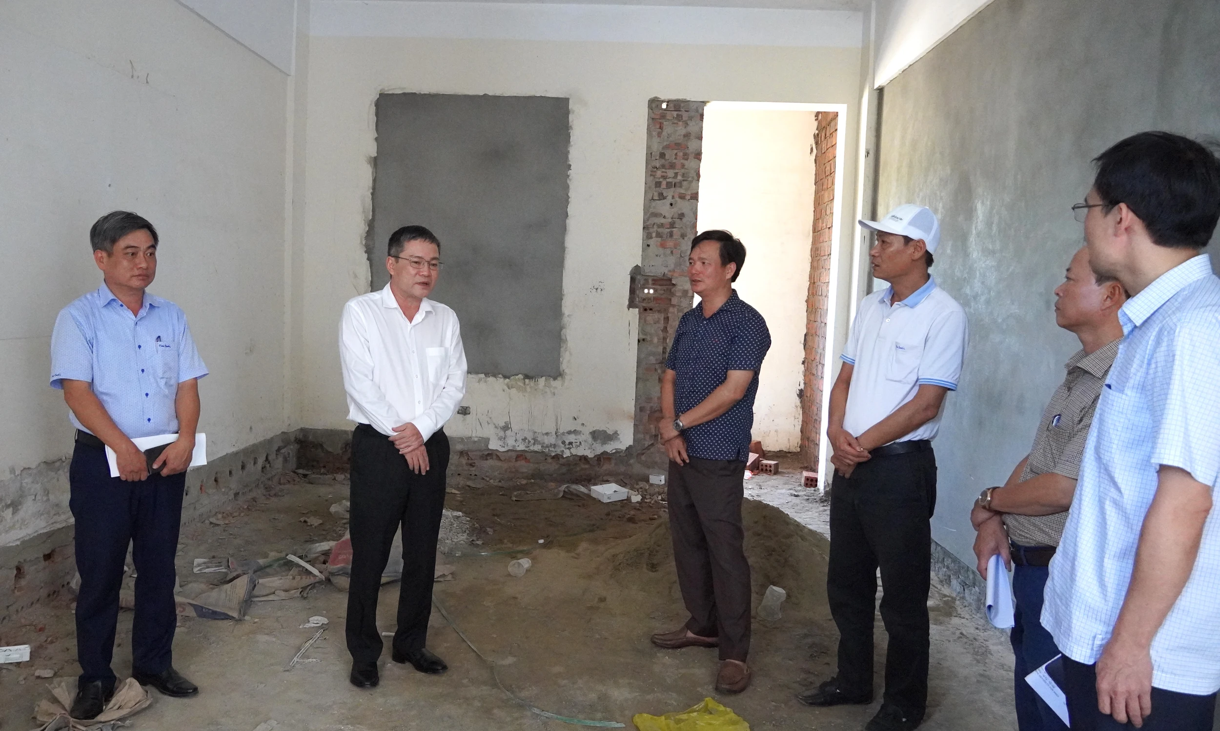 Đẩy nhanh tiến độ cải tạo, sửa chữa công trình lưu trú cho cán bộ