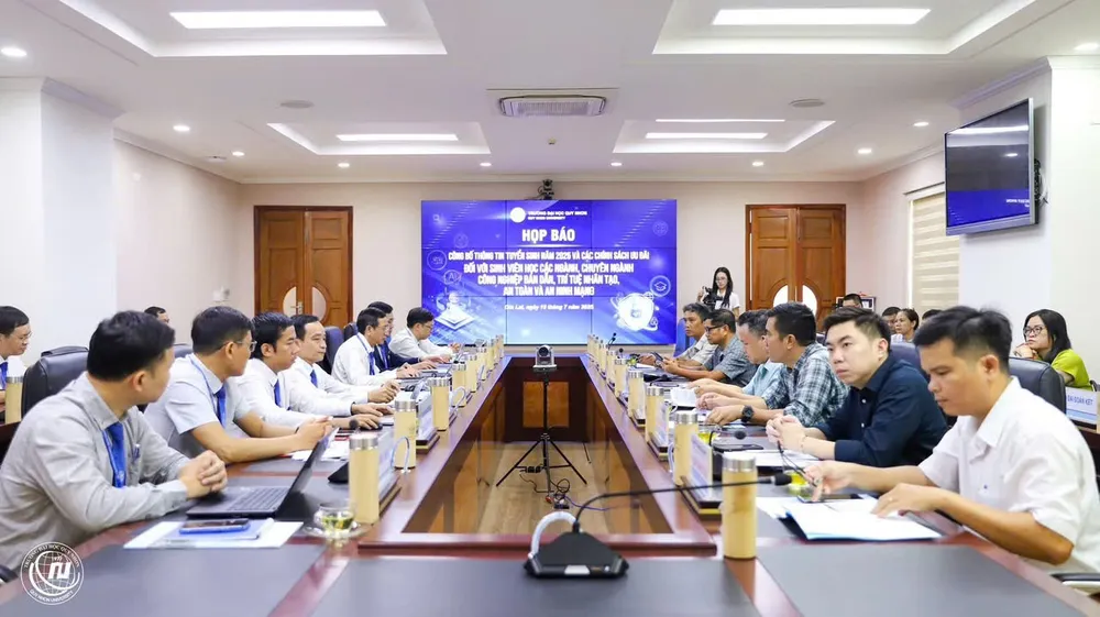 Gia Lai ដាក់ពង្រាយការបណ្តុះបណ្តាលសម្រាប់ 7,500 semiconductor, AI និង cybersecurity បុគ្គលិក