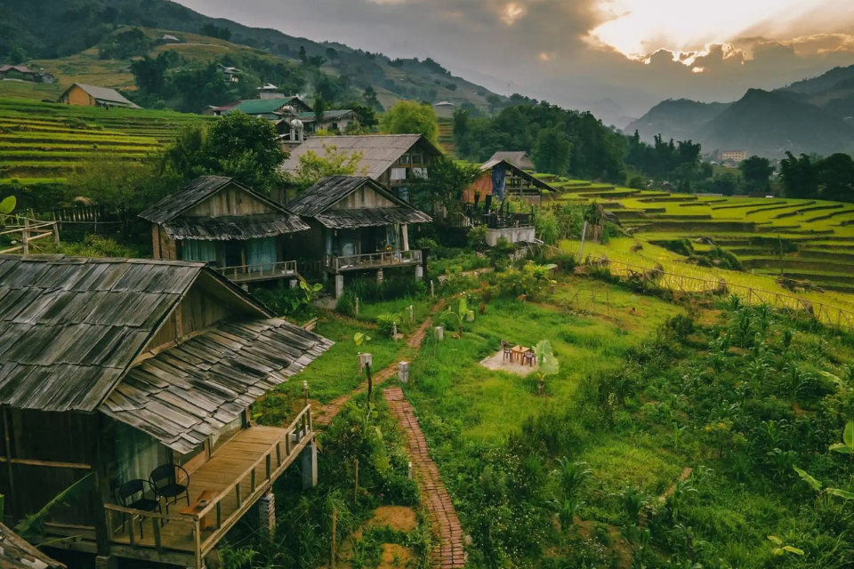 Top 7 trải nghiệm du lịch Sapa ấn tượng nhất: Khám phá thị trấn mờ sương lãng mạn