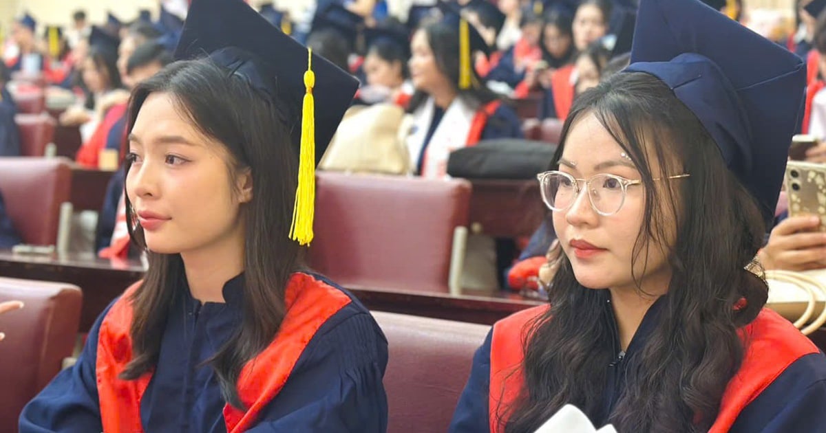 Hơn 300 sinh viên Phân hiệu Học viện Hành chính và Quản trị công TP.HCM tốt nghiệp