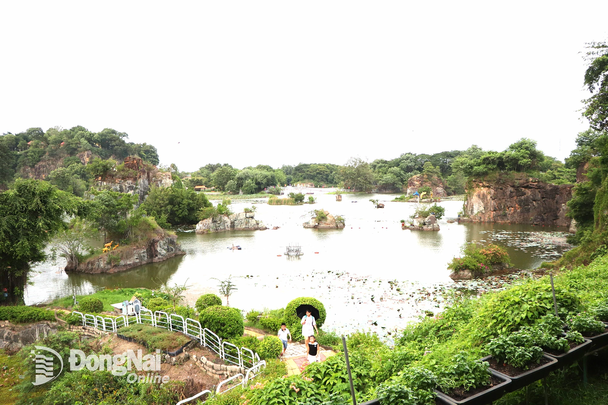Khu du lịch Bửu Long, một trong những điểm đến nổi tiếng của Đồng Nai. Ảnh: N.Liên