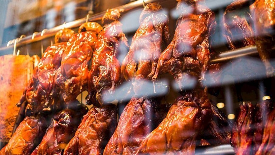 Món Việt duy nhất trong top 10 món ăn đường phố ngon nhất châu Á- Ảnh 9.