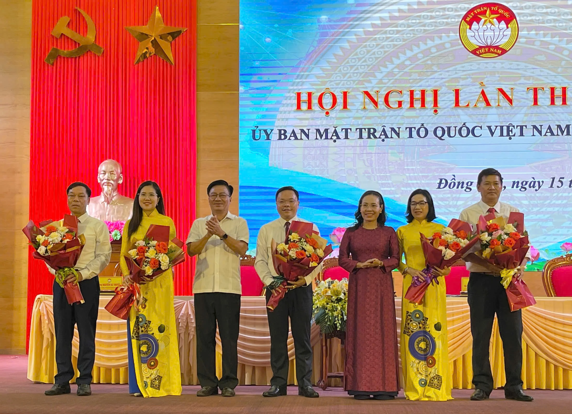 Ủy ban MTTQVN phường Đồng Hới công bố các quyết định về tổ chức và cán bộ