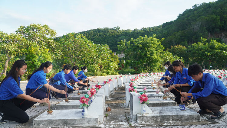 សកម្មភាពដឹងគុណជាច្រើនរបស់យុវជននៅតំបន់ព្រំដែន