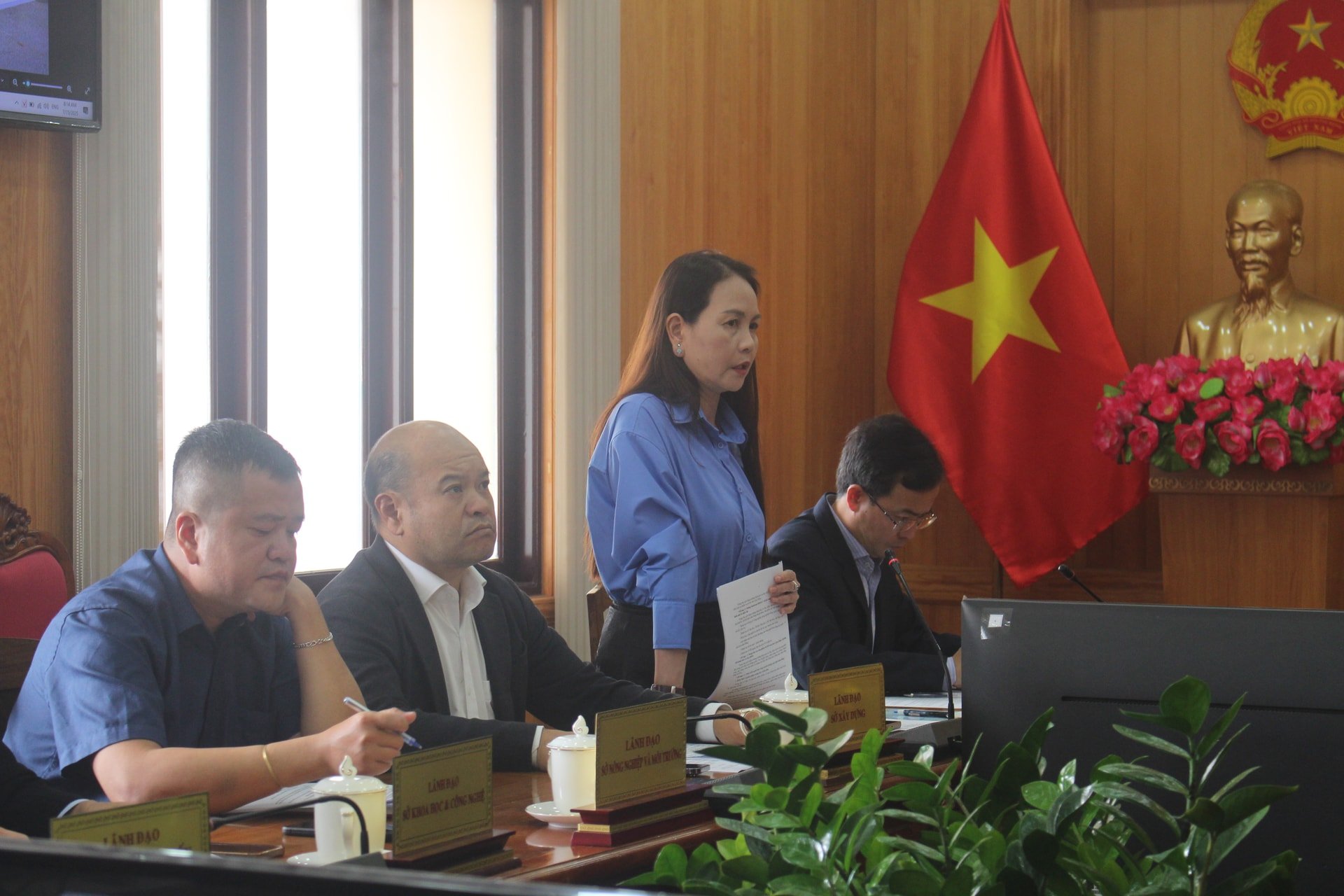 Leaders of the Department of Culture, Sports and Tourism of Lam Dong province spoke at the meeting.