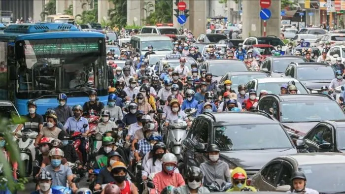 Hanoi cherche un mécanisme pour soutenir le rappel et la conversion de 450 000 motos