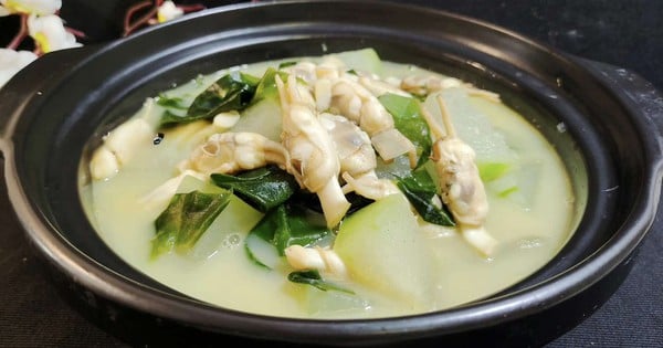 Tôi thường nấu món canh này vào mùa hè, nguyên liệu phổ biến mà vị thanh mát, cả nhà ai ăn cũng khen!