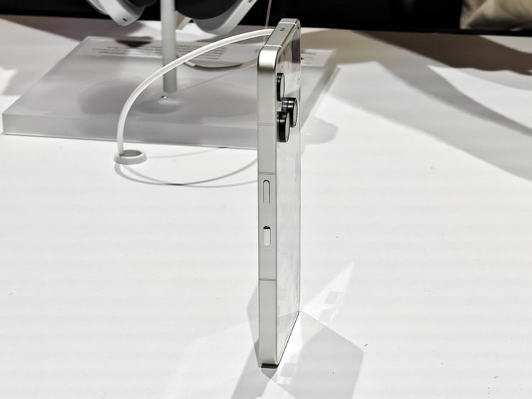 gsmarena-007.jpg