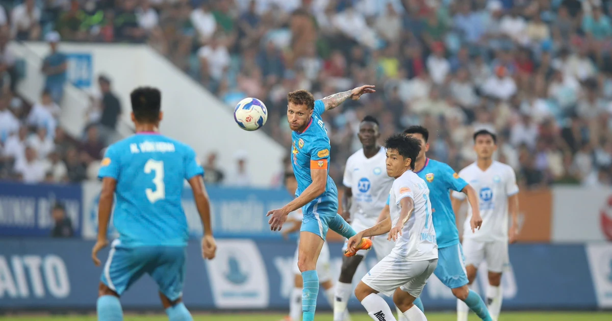 Cuộc đua bạc tỷ trên sàn chuyển nhượng ngoại binh của các ông lớn V-League