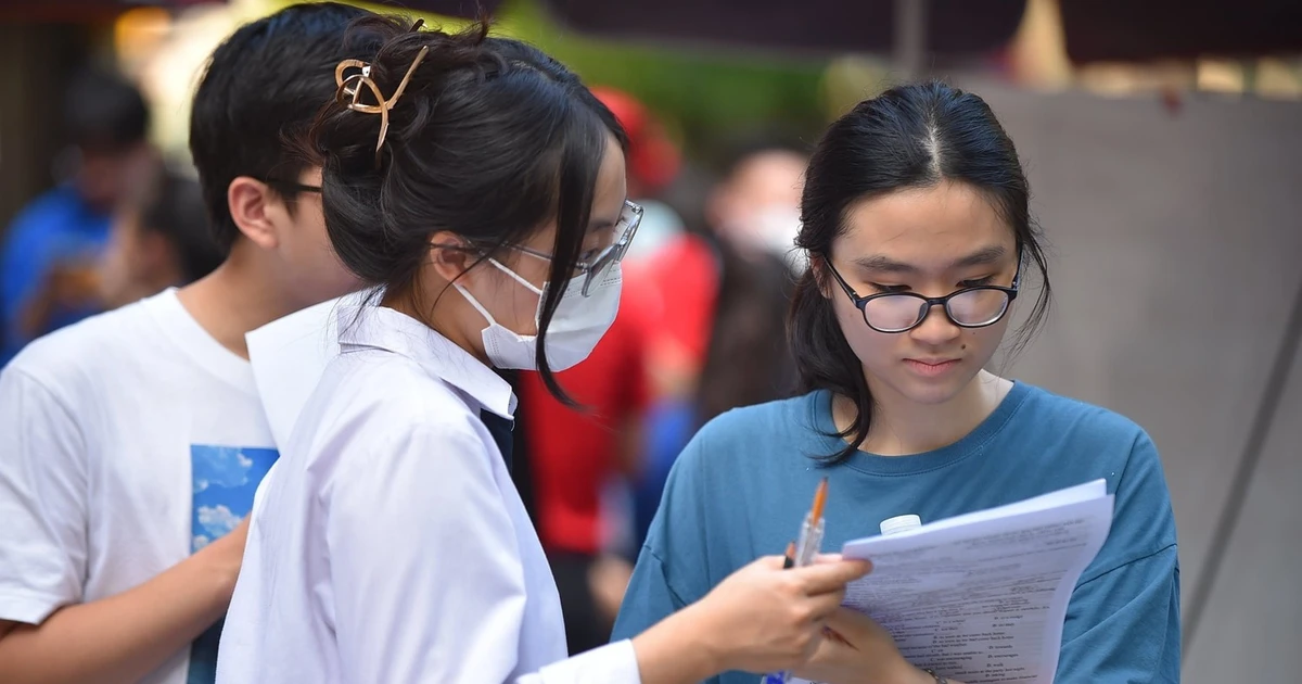 Thi tốt nghiệp: Cả nước có hơn 15.000 điểm 10, Hà Nội trở lại top đầu, Ninh Bình, Hà Tĩnh gây bất ngờ