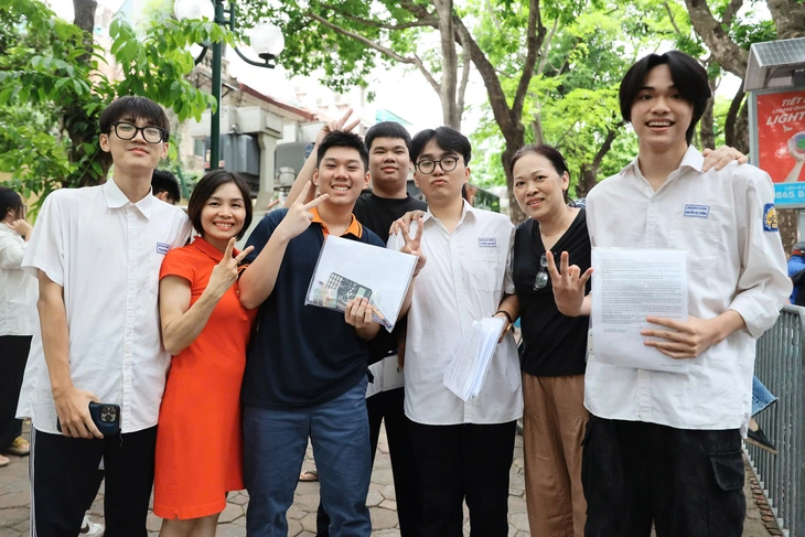 điểm 10 - Ảnh 1.