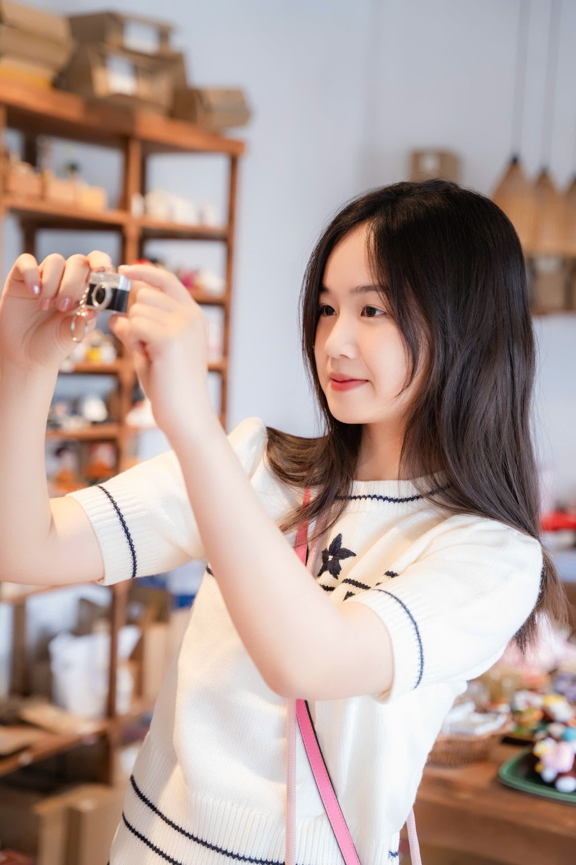 Nữ thủ khoa khối A00 gây sốt: Vẻ đẹp trí tuệ mới là bền vững nhất - 7