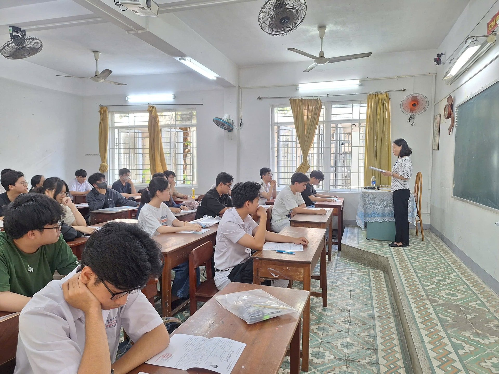 16-7, kết quả 1